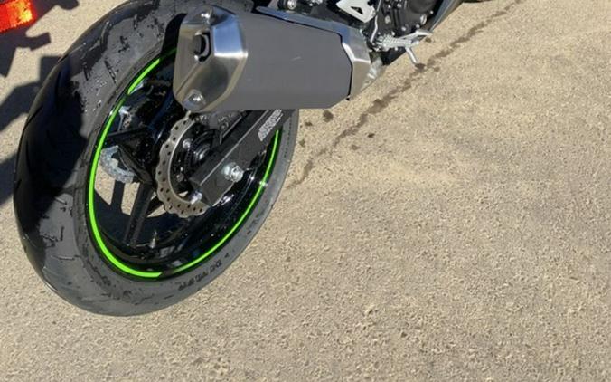 2022 Kawasaki Ninja® 400 ABS