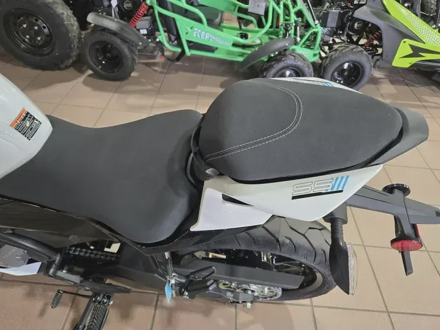 New 2025 CFMOTO 300SS