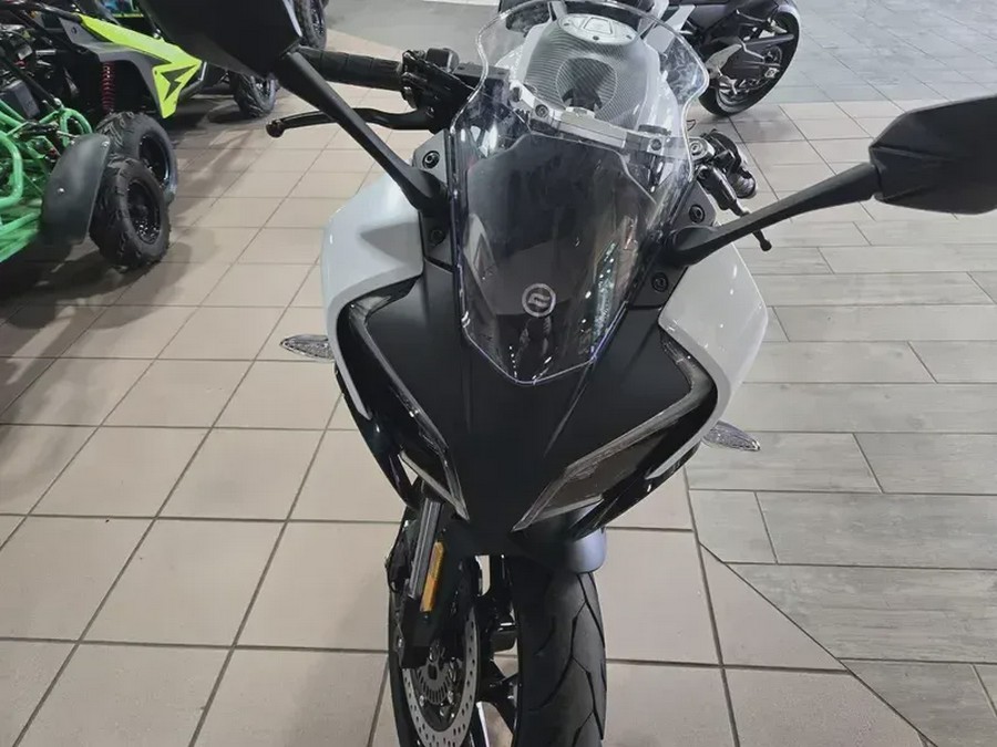 New 2025 CFMOTO 300SS