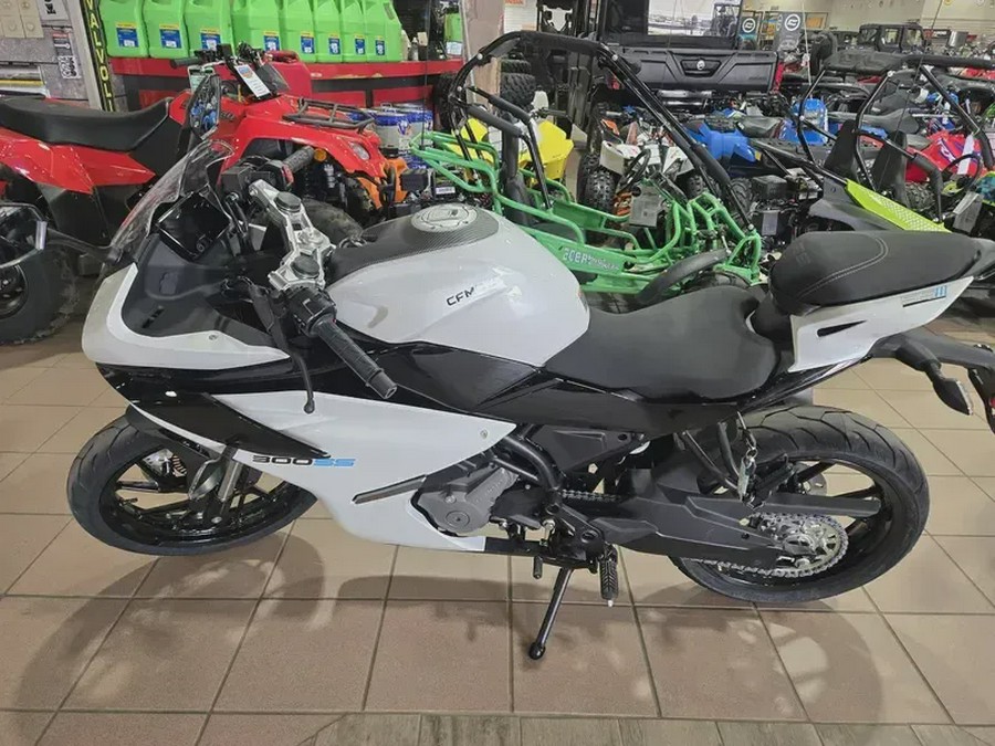New 2025 CFMOTO 300SS