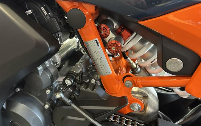 2027 KTM 890 Adventure R Rally