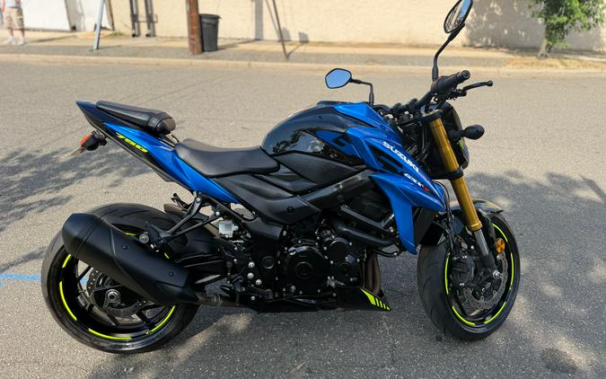 2022 Suzuki Motor of America Inc. GSX-S750Z ABS