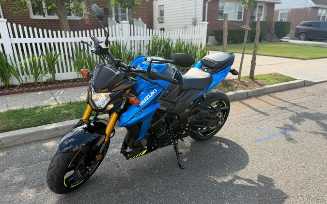 2022 Suzuki Motor of America Inc. GSX-S750Z ABS