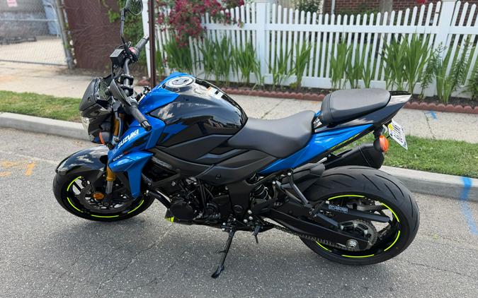 2022 Suzuki Motor of America Inc. GSX-S750Z ABS