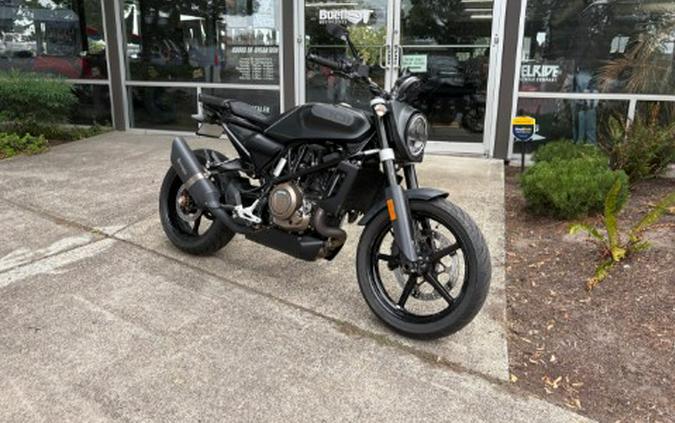 2019 Husqvarna Svartpilen 701