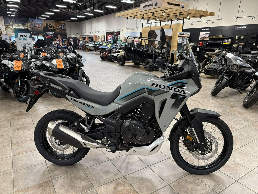 2026 Honda TRANSALP E-CLUTCH