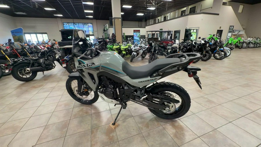 2026 Honda TRANSALP E-CLUTCH