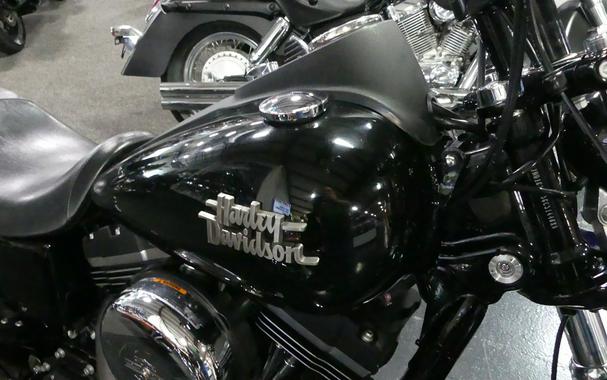 2016 Harley-Davidson® DYNA STREET BOB