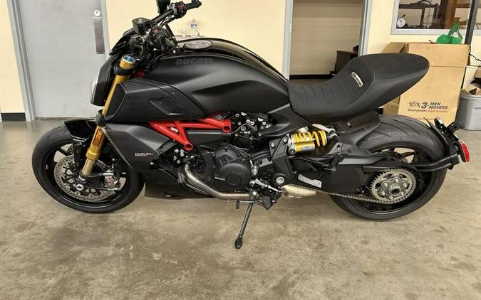 2020 Ducati Diavel 1260 S Total Black