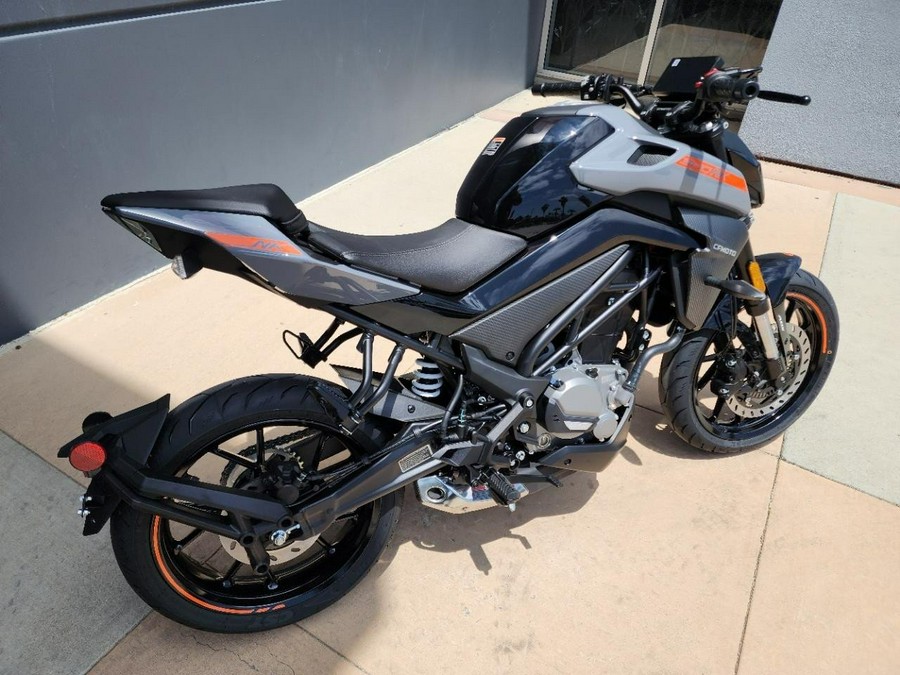 2023 CFMoto 300NK