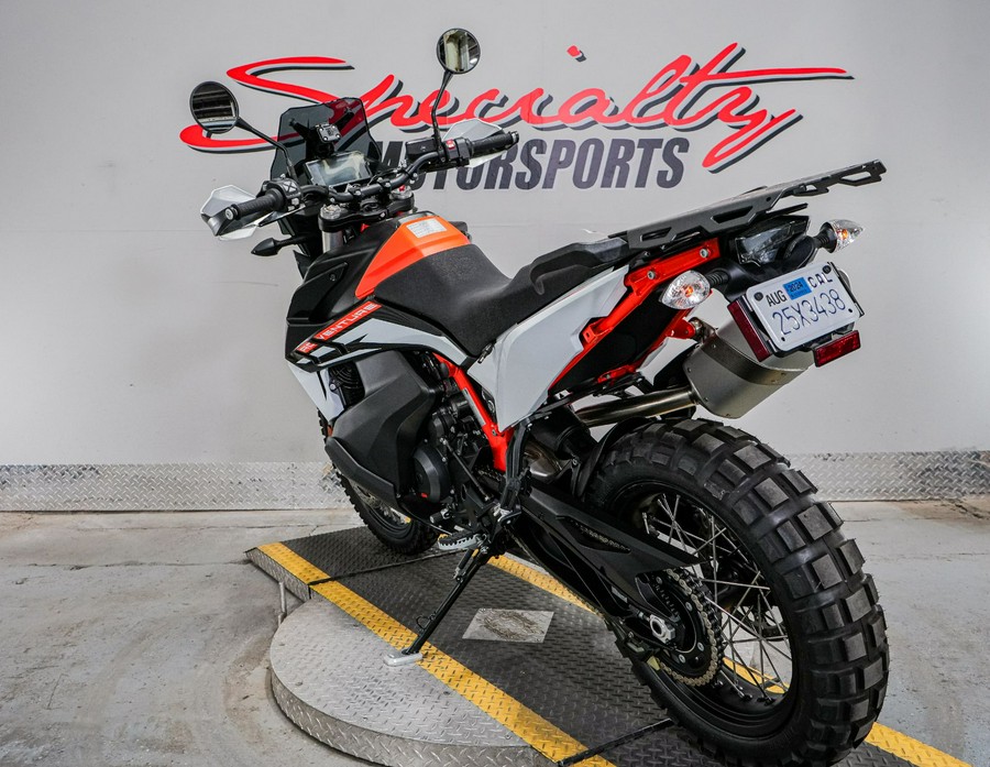 2022 KTM 890 Adventure