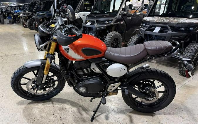 2026 Triumph Scrambler 400 X Baja Orange/Aluminium