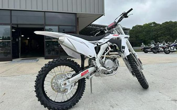 2022 SSR Motorsports SR300S