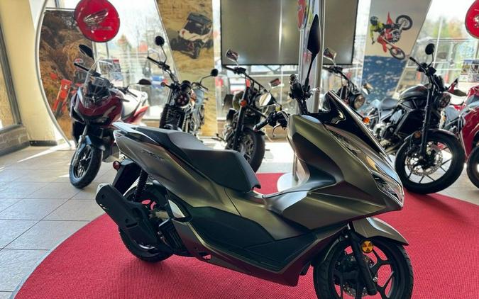 2023 Honda® PCX