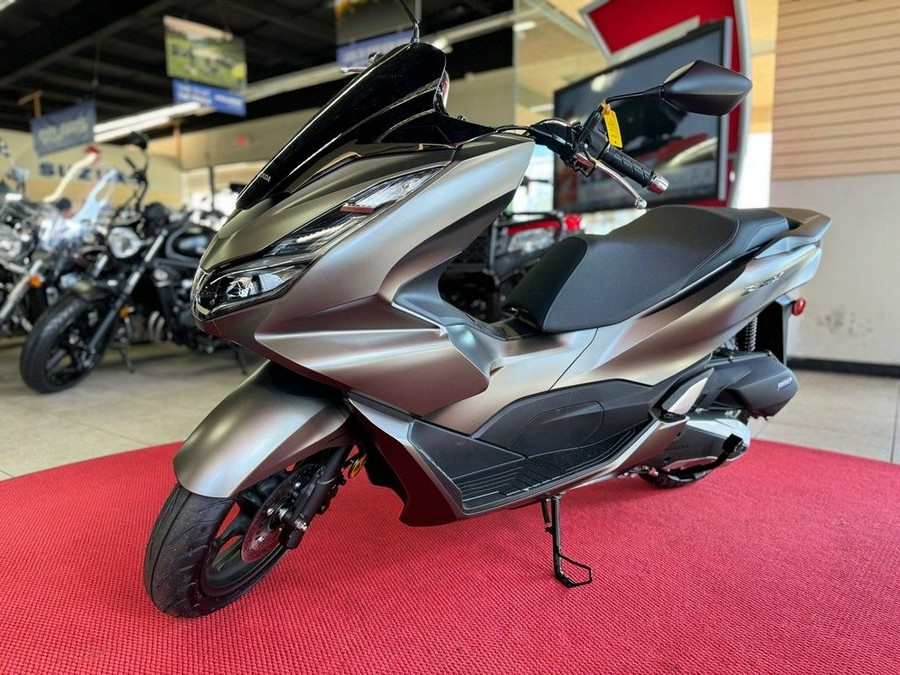 2023 Honda® PCX