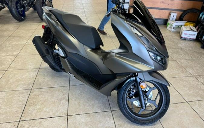 2023 Honda® PCX