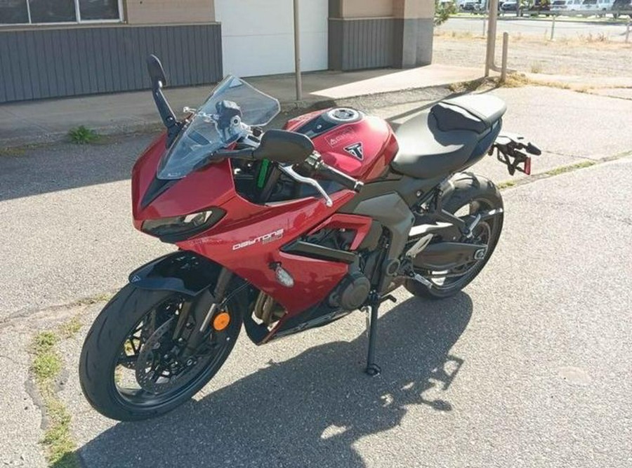 2025 Triumph Daytona 660 Carnival Red/Sapphire Black