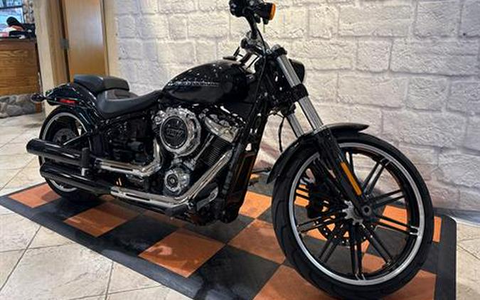 2018 Harley-Davidson BREAKOUT