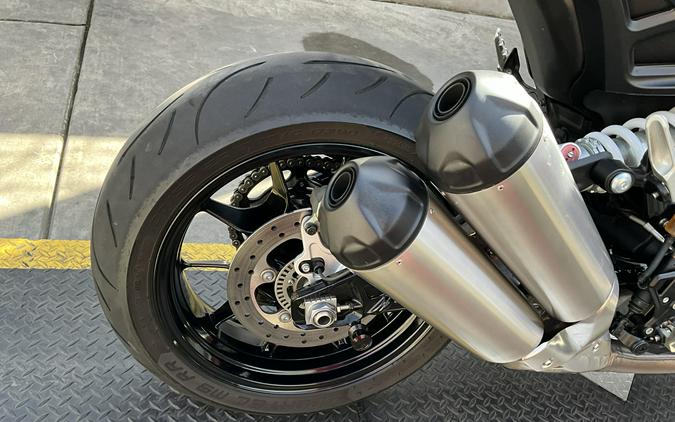 2024 Indian Motorcycle FTR Base