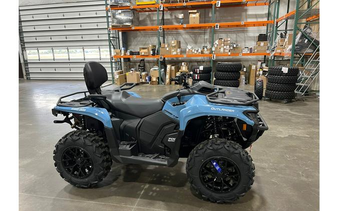 2026 Outlander MAX XT 700 - Can-Am