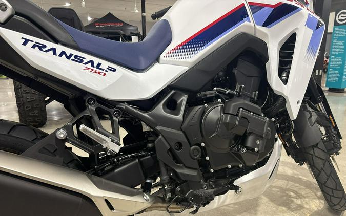 2026 Honda TRANSALP E-CLUTCH