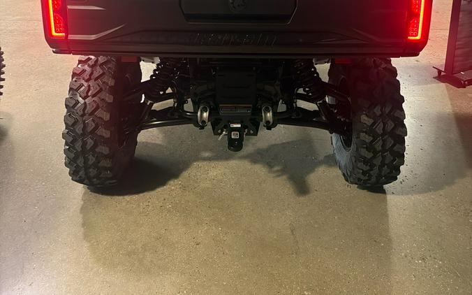 2027 Can-Am Defender XU MAX LONE STAR CAB HD11