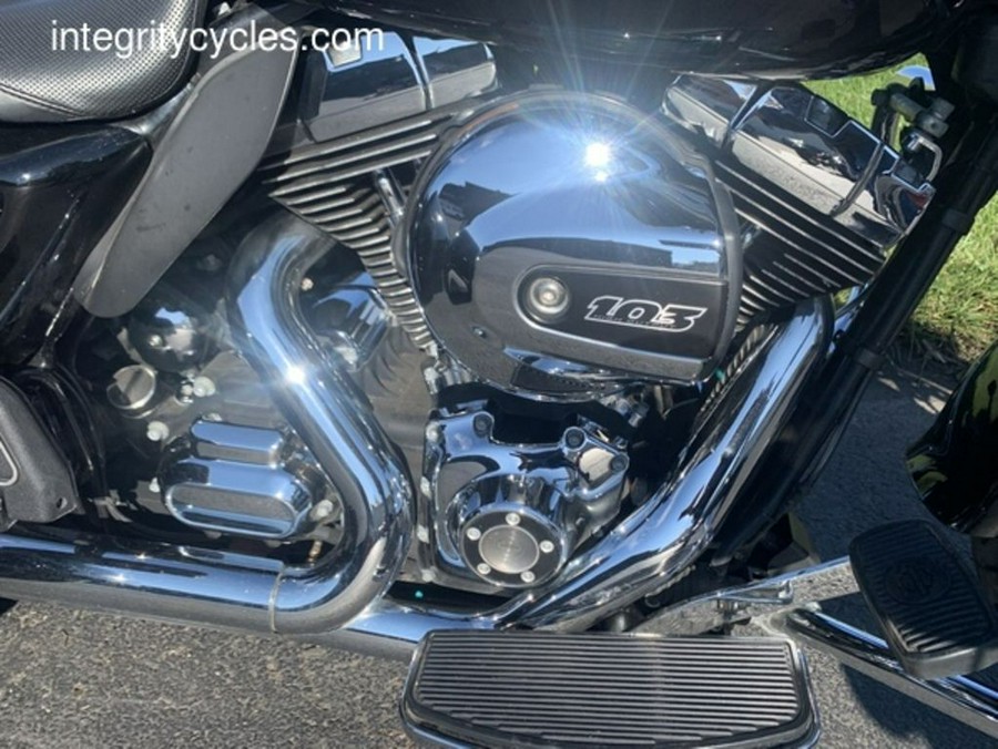 2015 Harley-Davidson® FLRT - Freewheeler™