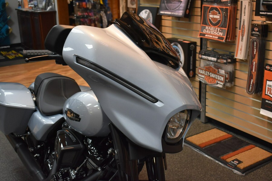 FLHX 2024 Street Glide®