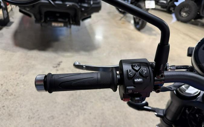 2026 Triumph Speed Twin 900 Pure White/Maui Blue/Tangerine Orange