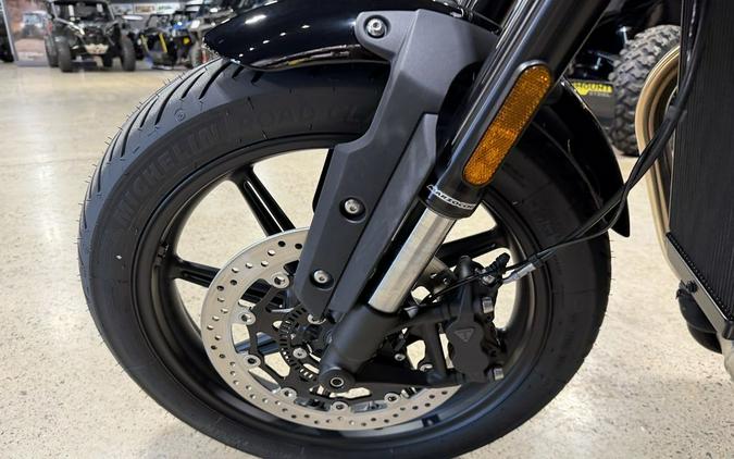 2026 Triumph Speed Twin 900 Pure White/Maui Blue/Tangerine Orange