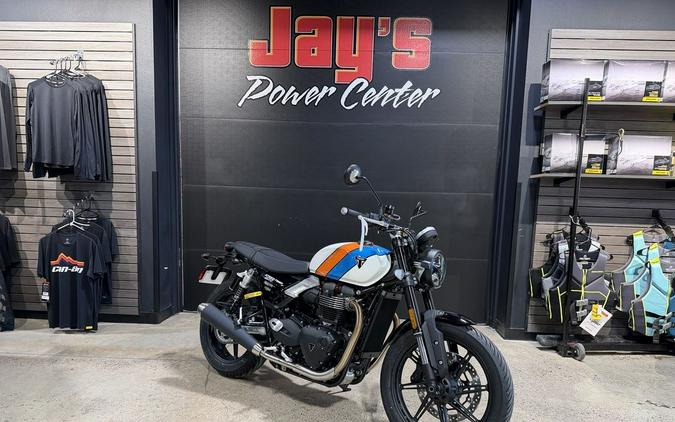 2026 Triumph Speed Twin 900 Pure White/Maui Blue/Tangerine Orange