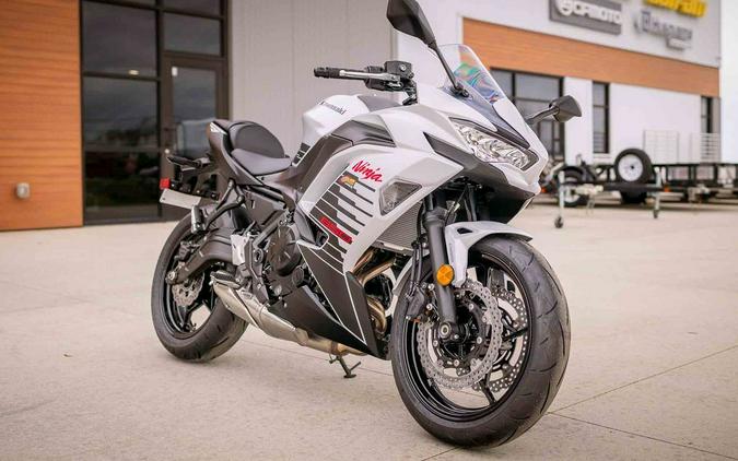 2026 Kawasaki Ninja® 650 ABS