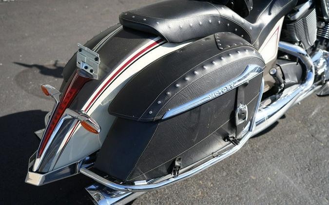 2014 Victory Motorcycles Cross Roads Classic Two-Tone Bronze Mist Khaki
