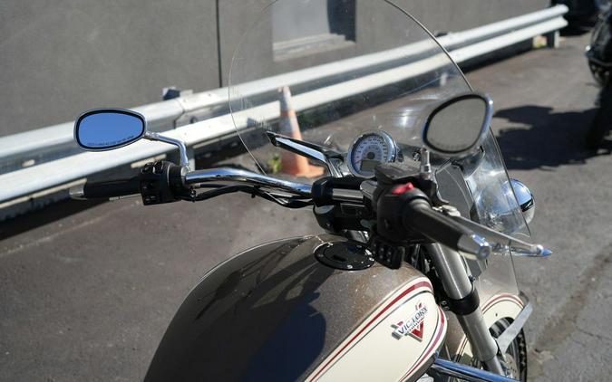 2014 Victory Motorcycles Cross Roads Classic Two-Tone Bronze Mist Khaki