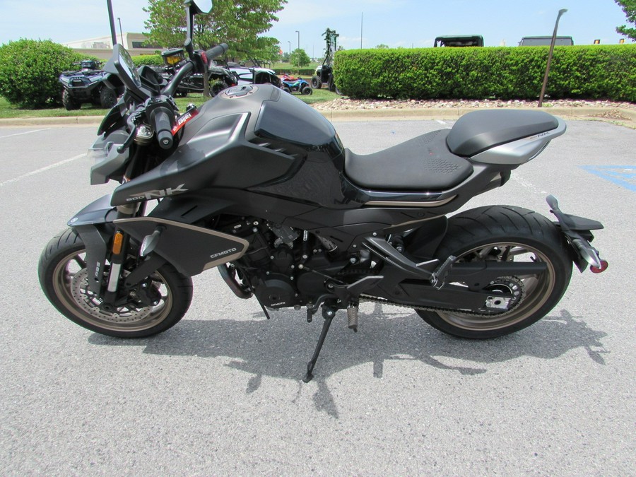 2024 CFMOTO 800 NK