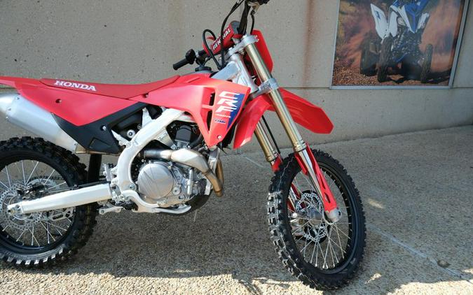 New 2025 HONDA CRF450RS RED