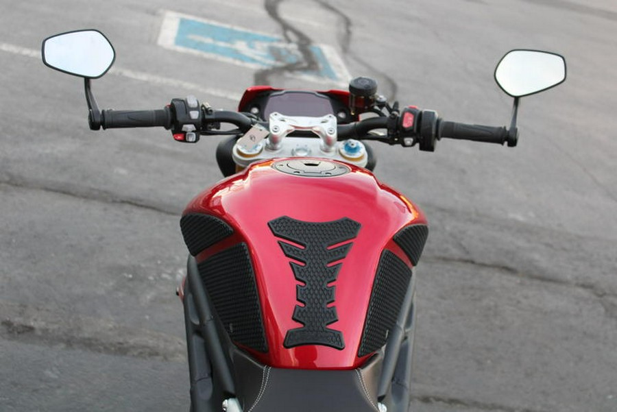 2024 Triumph Speed Triple 1200 RS Carnival Red