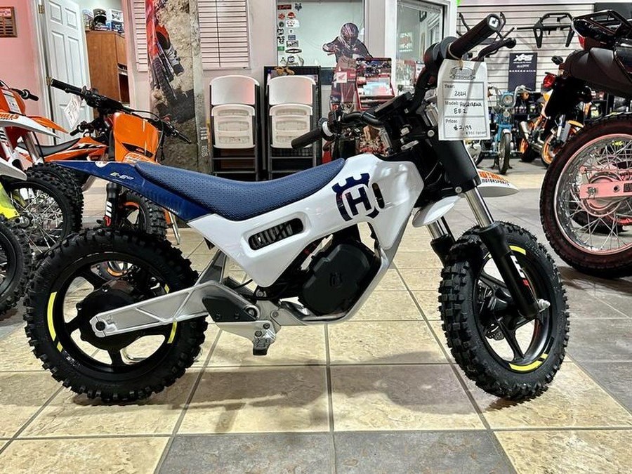 2024 Husqvarna® EE 2