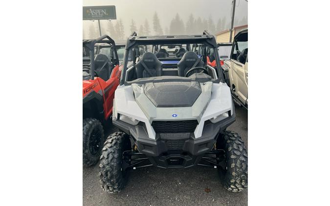 2024 Polaris Industries GENERAL 1000 SPORT - GHOST GRAY Sport