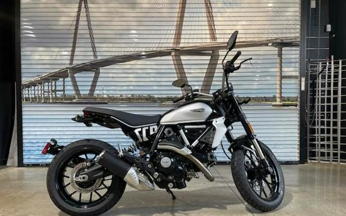 2024 Ducati Scrambler Icon (2G) Black