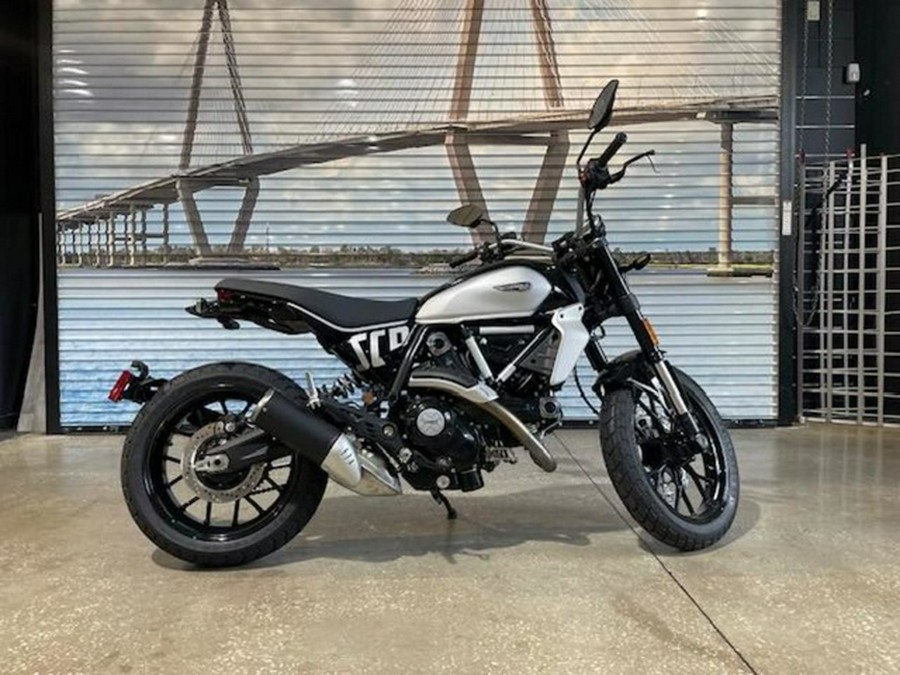 2024 Ducati Scrambler Icon (2G) Black