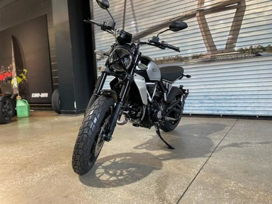 2024 Ducati Scrambler Icon (2G) Black