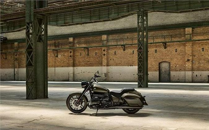 New 2024 BMW R18ROC