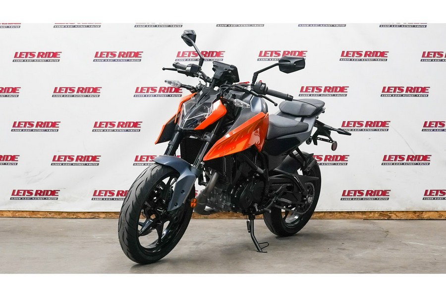 2024 KTM 250 DUKE W