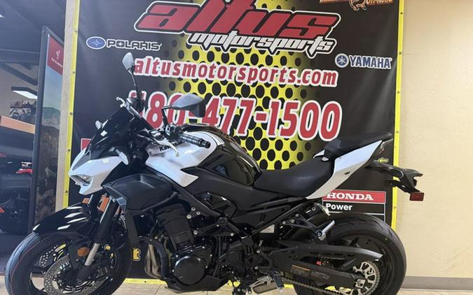 2026 Kawasaki Z900 ABS