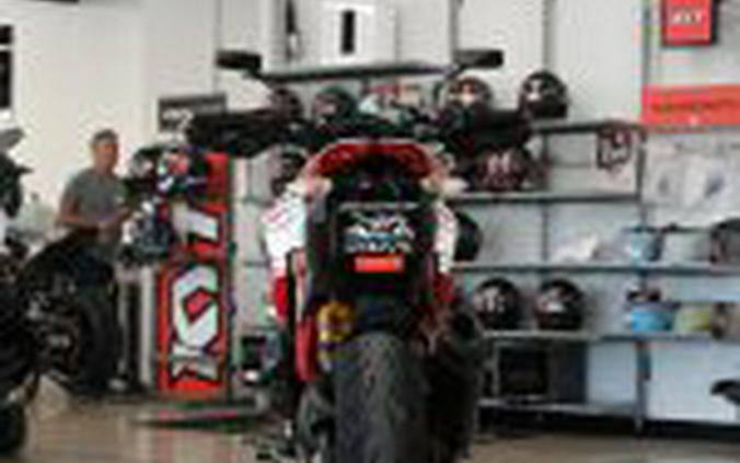 2016 Ducati Hypermotard 939 SP