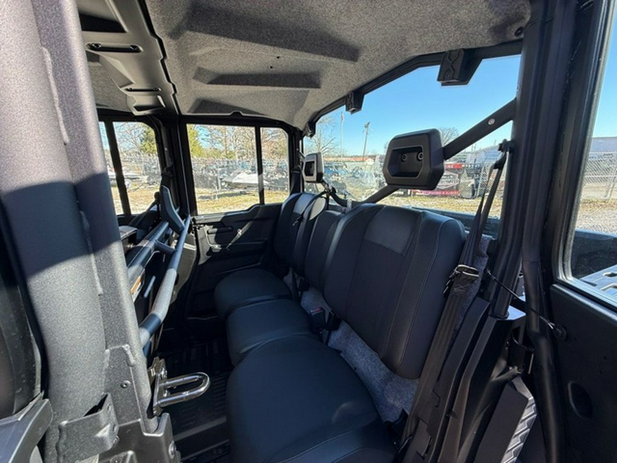 2026 Can-Am Defender MAX XT CAB HD11