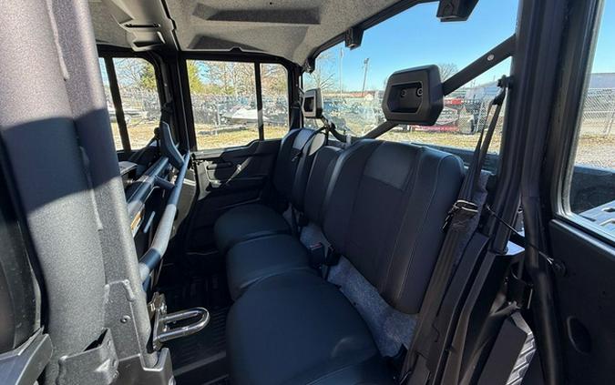 2026 Can-Am Defender MAX XT CAB HD11