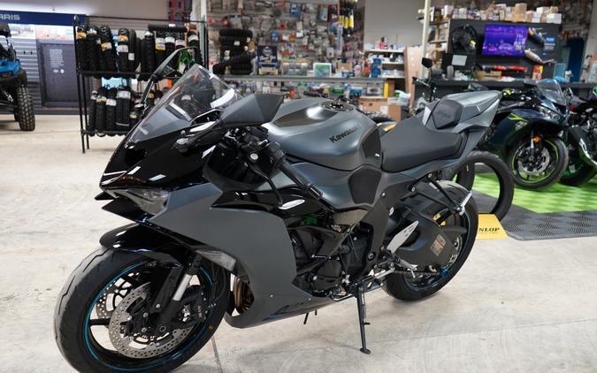 2025 Kawasaki Ninja ZX-6R