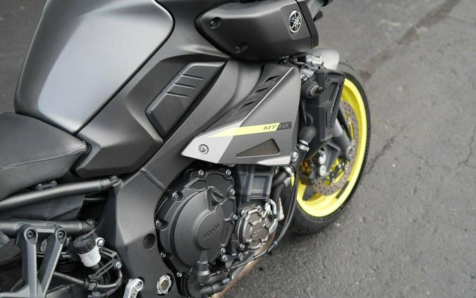 2018 Yamaha MT-10